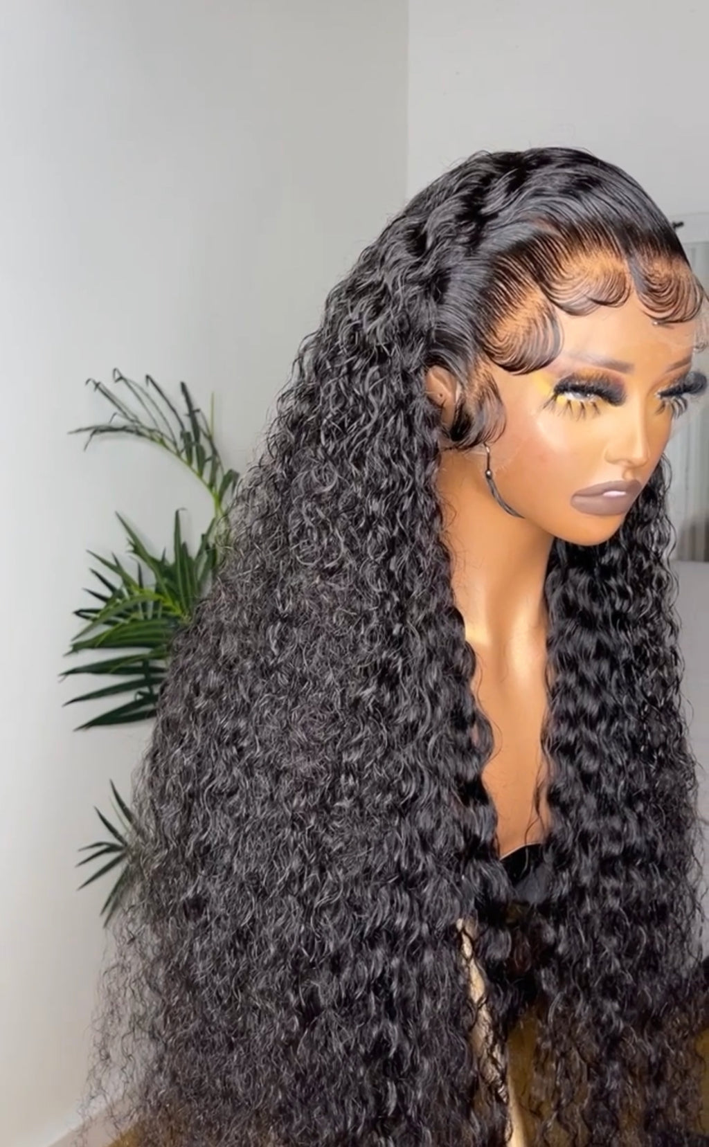 24” BOMB SIDE PART LUXURY LACE FRONTAL WIGS