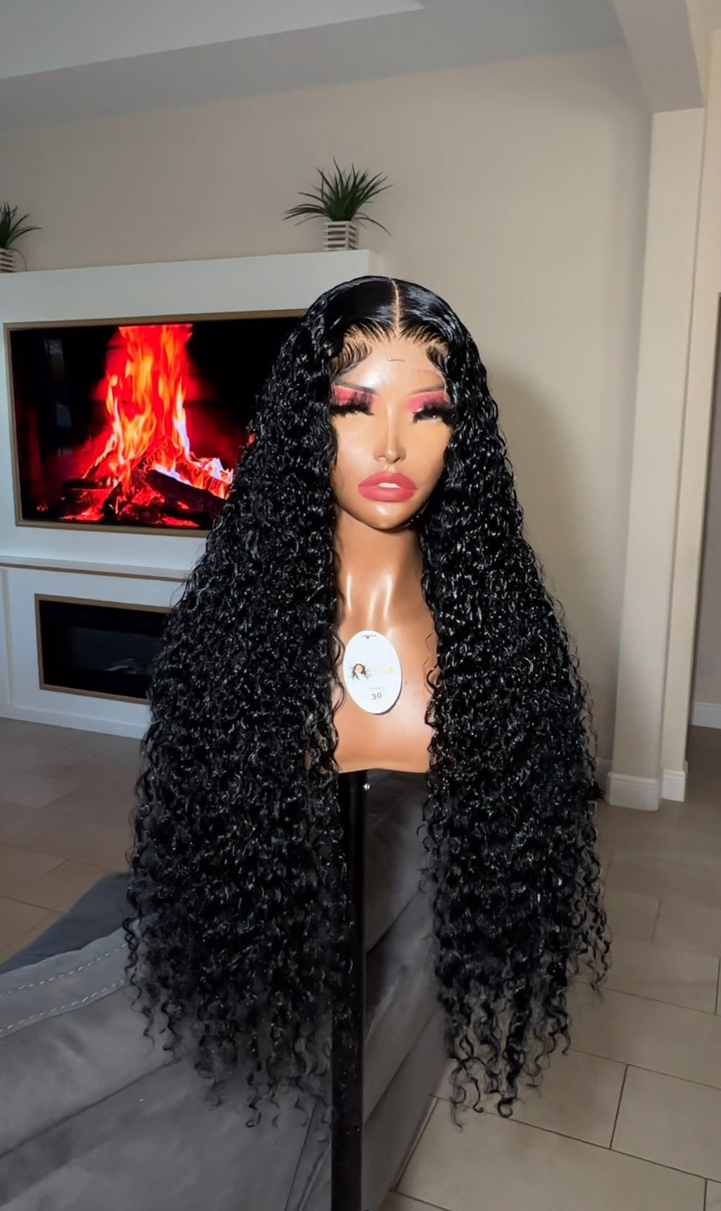 28” BOMB DEEP CURLY UNIT